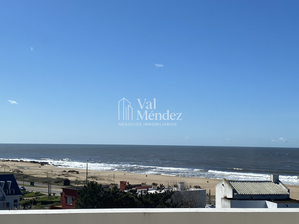 Casa ID.3906 - Buscas alquilar a pocos metros de la playa mas buscada de Montoya? 