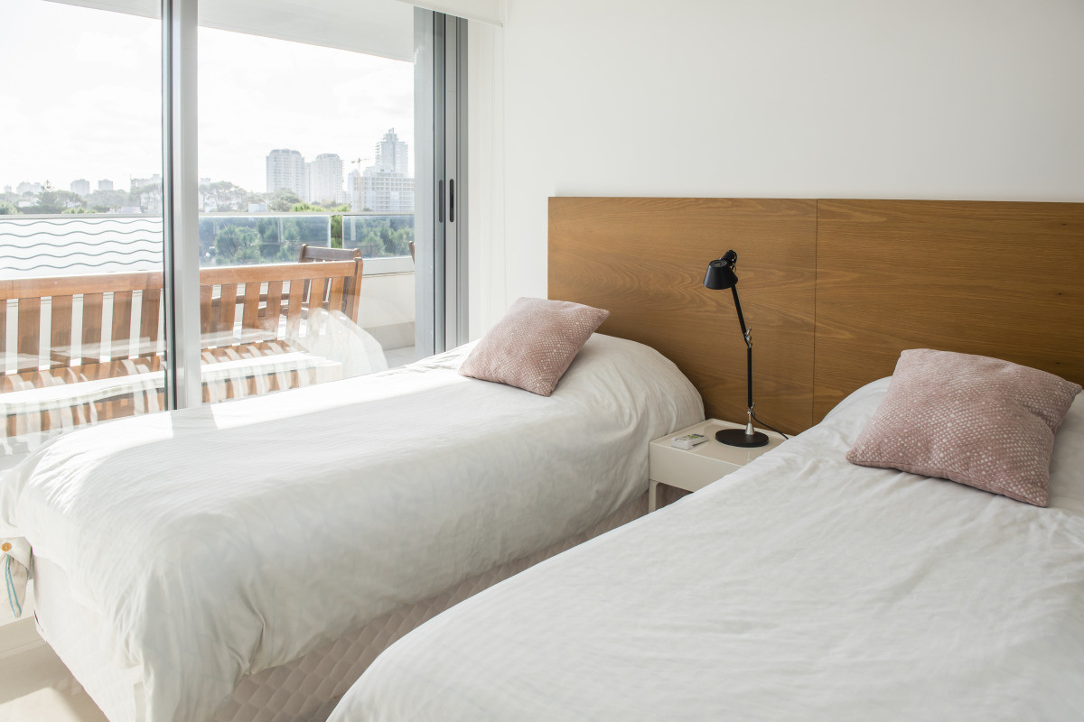 Apartamento ID.43 - Apartamento de 3 dormitorios en Playa Brava - A 150 metros del mar