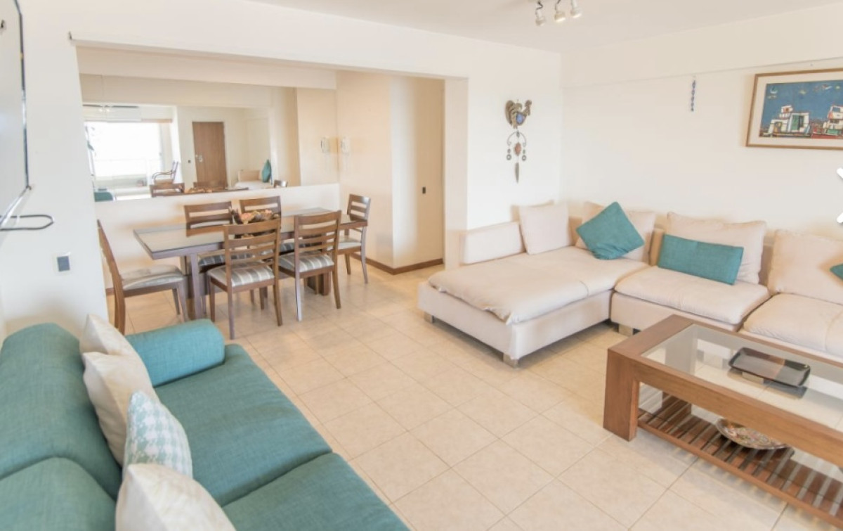 Apartamento ID.37 - Apartamento en Venta - Península, Punta del Este
