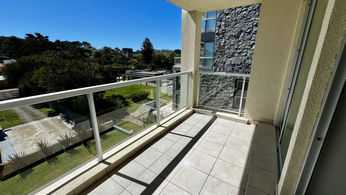 Apartamento ID.35 - Apartamento en venta - Playa Brava, primera línea