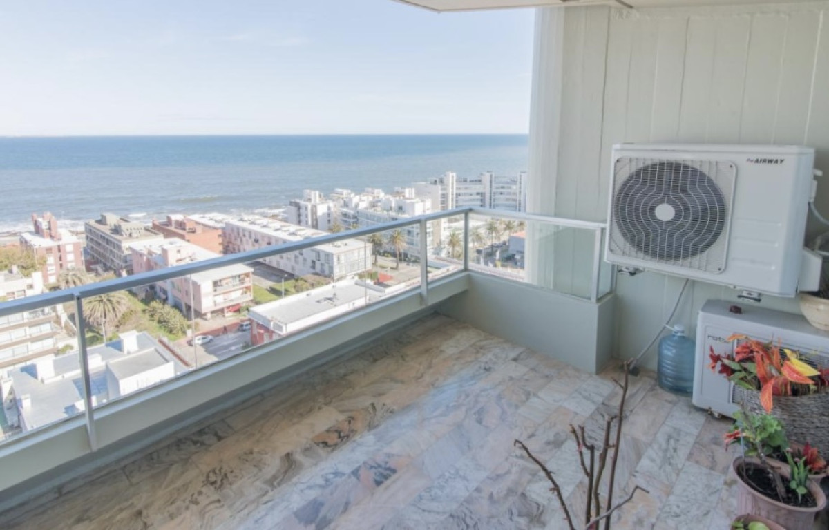Apartamento ID.37 - Apartamento en Venta - Península, Punta del Este