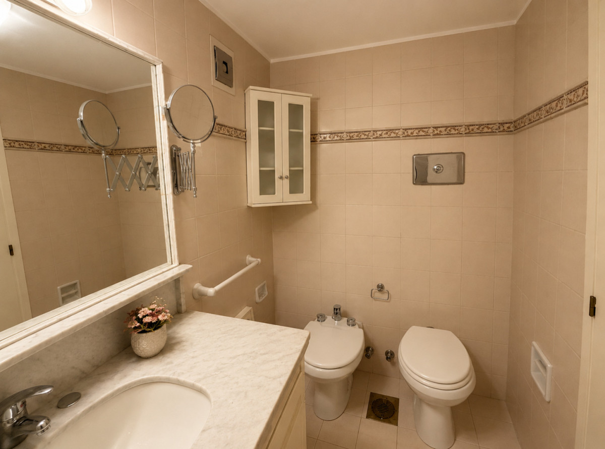 Apartamento ID.437 - Apartamento de 2 dormitorios con amplia planta en Brava