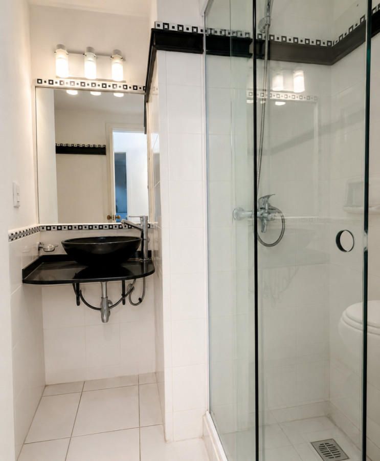 Apartamento ID.437 - Apartamento de 2 dormitorios con amplia planta en Brava