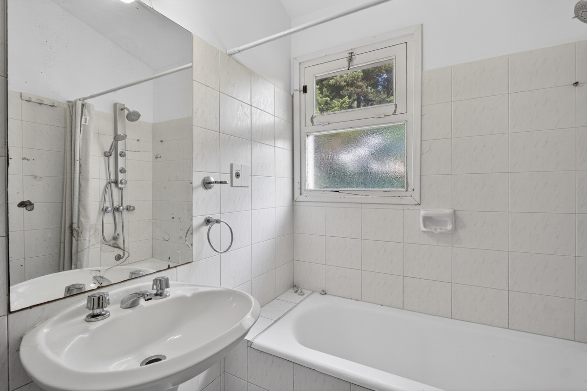 Casa ID.446 - Casa de excelente construcción en zona residencial de Cantegril