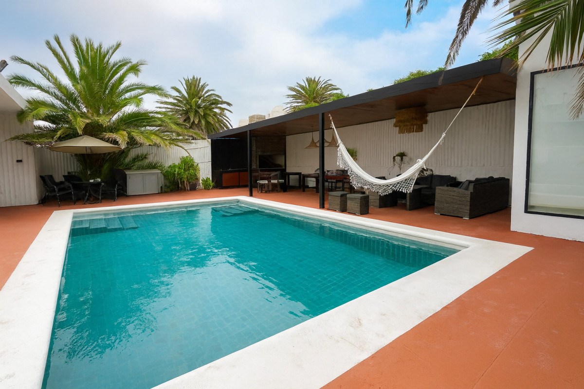 Casa ID.498 - Casa frente al mar en la Península - 5 suites, piscina y parrillero techado