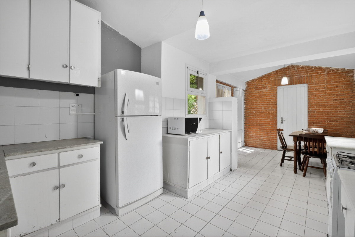 Casa ID.446 - Casa de excelente construcción en zona residencial de Cantegril