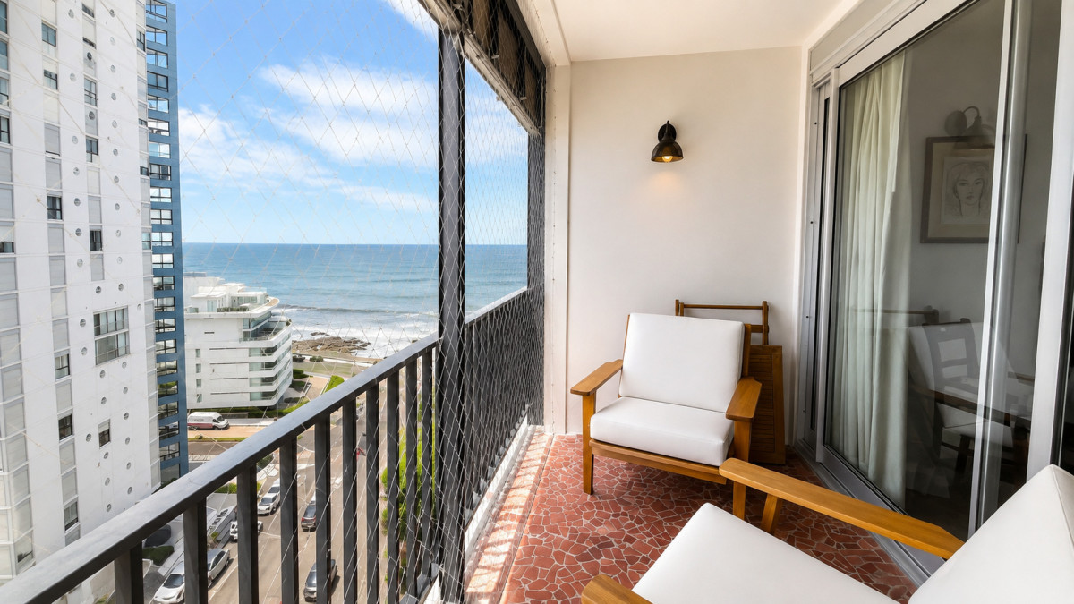 Apartamento en venta en Península | Vista al mar, terraza y garaje