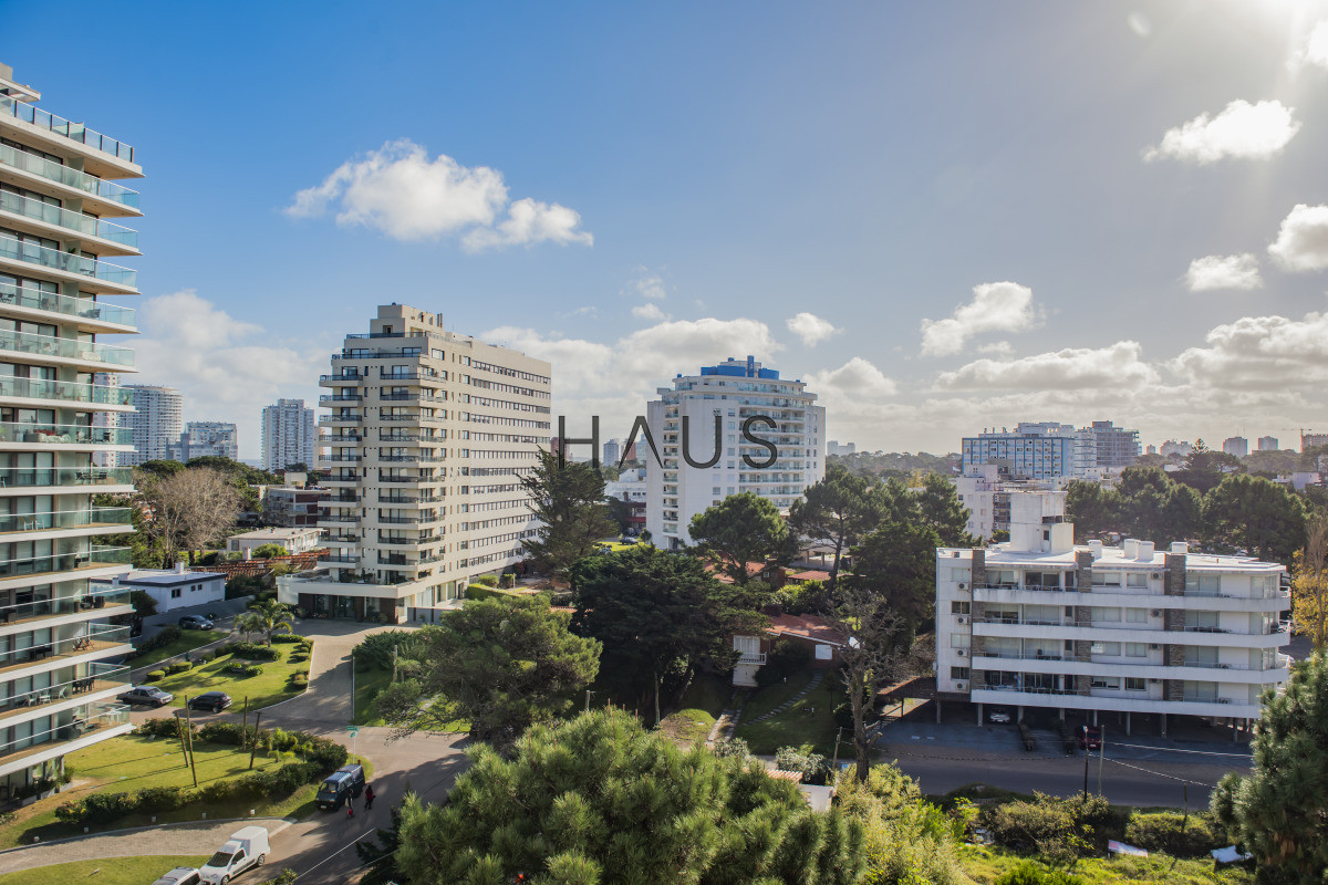 Apartamento ID.217 - Apartamento de 3 dormitorios en Playa Brava - A 150 metros del mar