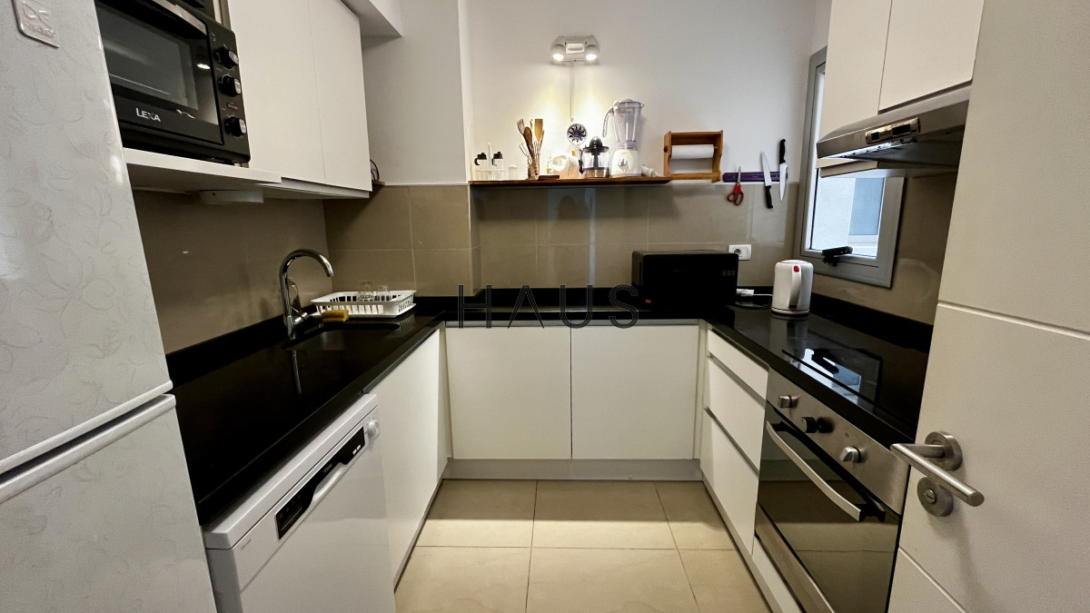 Apartamento ID.298 - Apartamento en venta - Playa Brava, primera línea