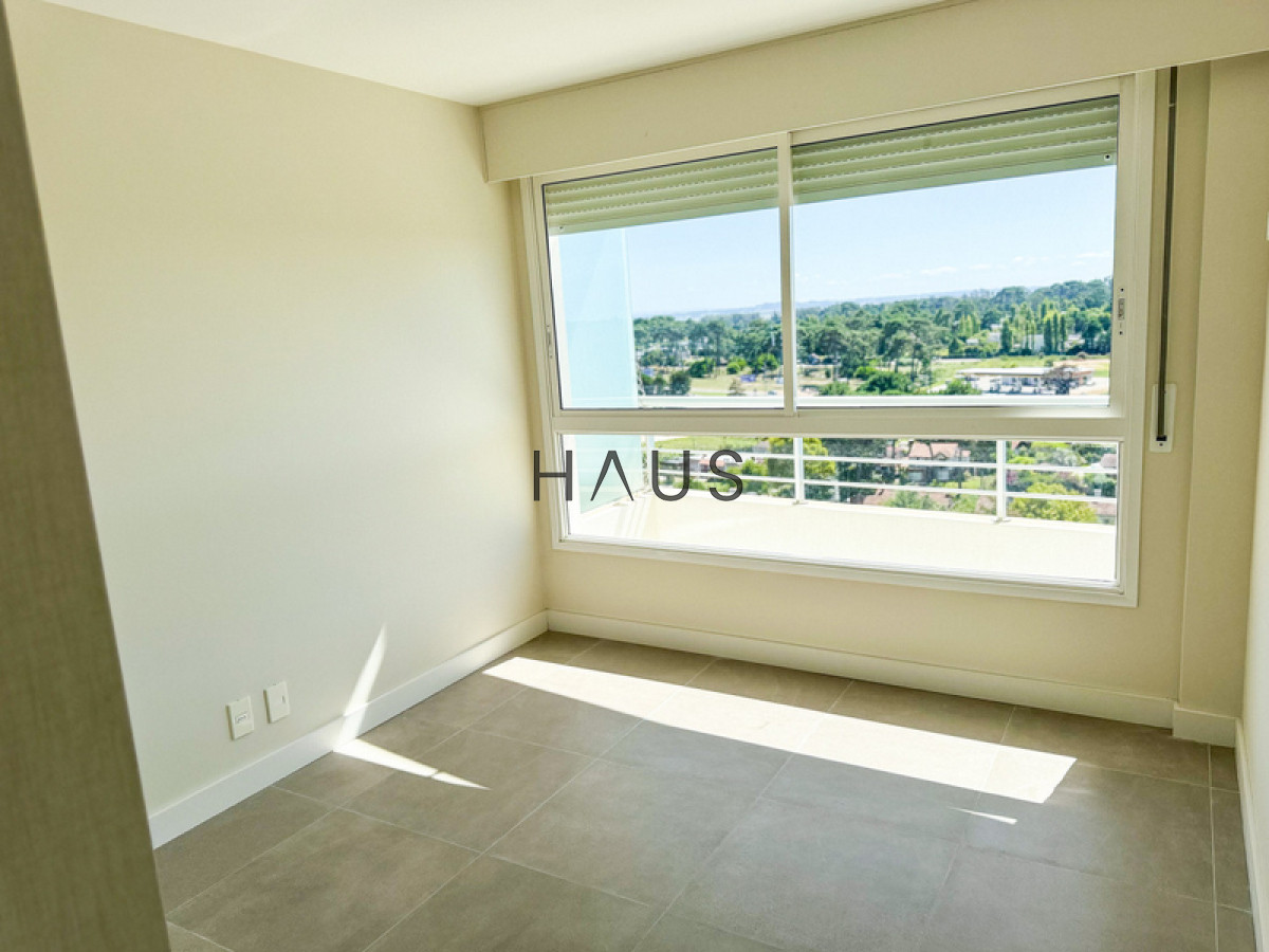 Apartamento ID.4 - 2 dormitorios + 3 baños en Greenlife – Parada 12, Av. Roosevelt