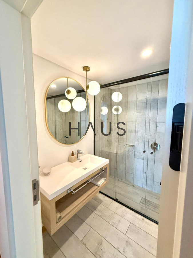 Apartamento ID.664 - Hermoso apartamento de 1 dirmitorio en Surfside!