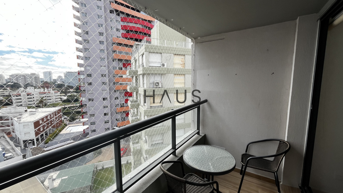 Apartamento ID.10 - Apartamento funcional en Torre Gauguin – Punta del Este