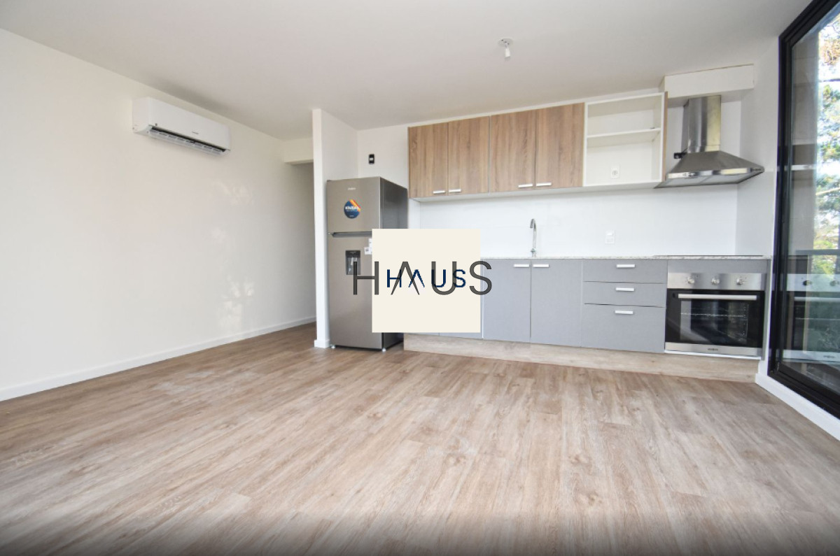 Apartamento ID.14 - Excelente oportunidad a estrenar con bajos costos cercano a Punta Shopping - Punta del Este