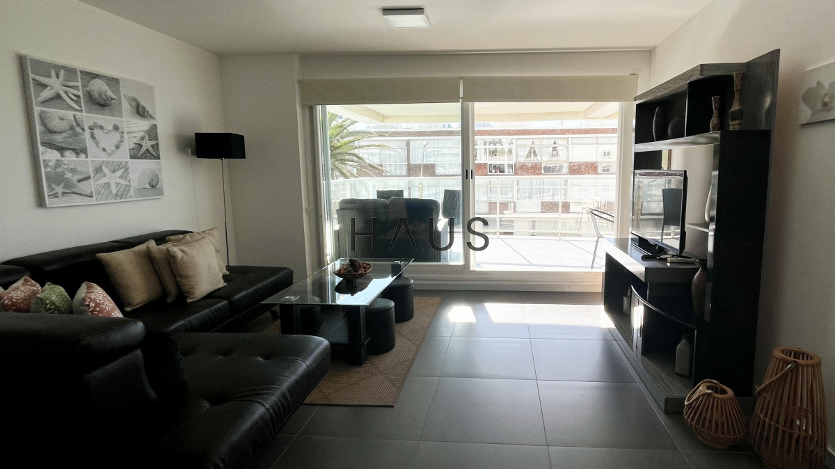 Apartamento ID.12 - 1 dormitorio con cochera en la Península