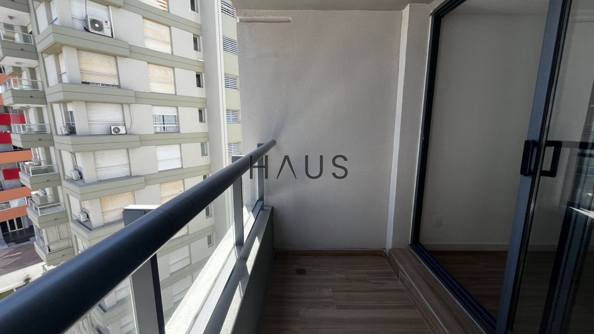 Apartamento ID.383 - Apartamento funcional en Playa brava - Punta del Este