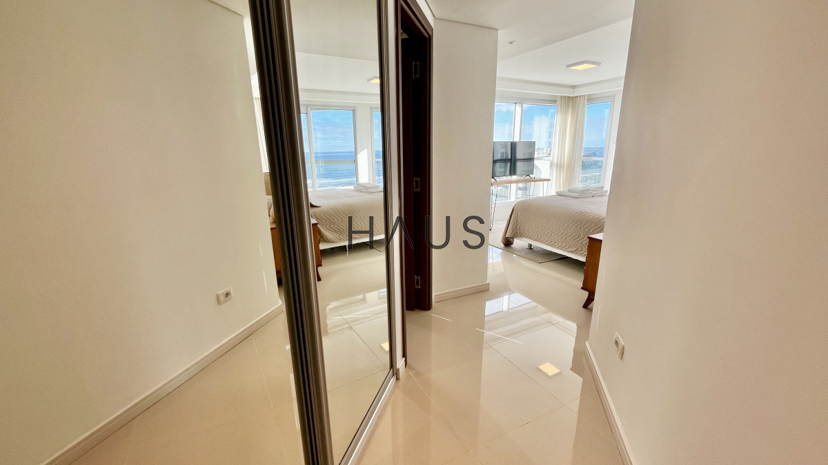 Apartamento ID.8 - Apartamento esquinero en Look Brava – Playa Brava, Punta del Este