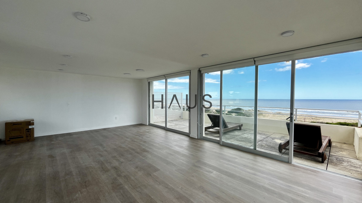 Apartamento ID.278 - Penthouse frente al mar - Playa Brava