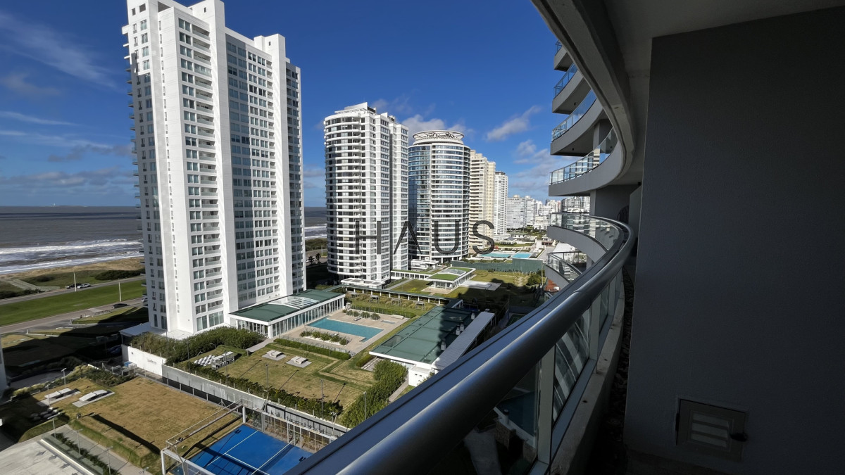 Apartamento ID.8 - Apartamento esquinero en Look Brava - Playa Brava, Punta del Este