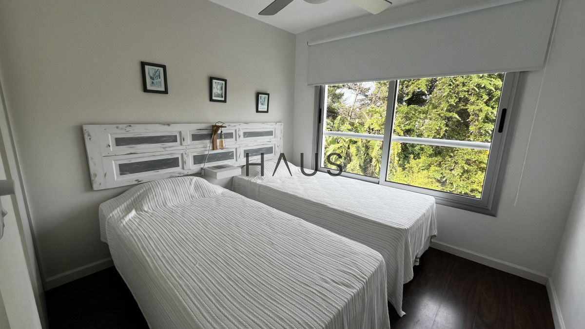 Apartamento ID.255 - Moderno apartamento con terraza y parrillero en alquiler de temporada
