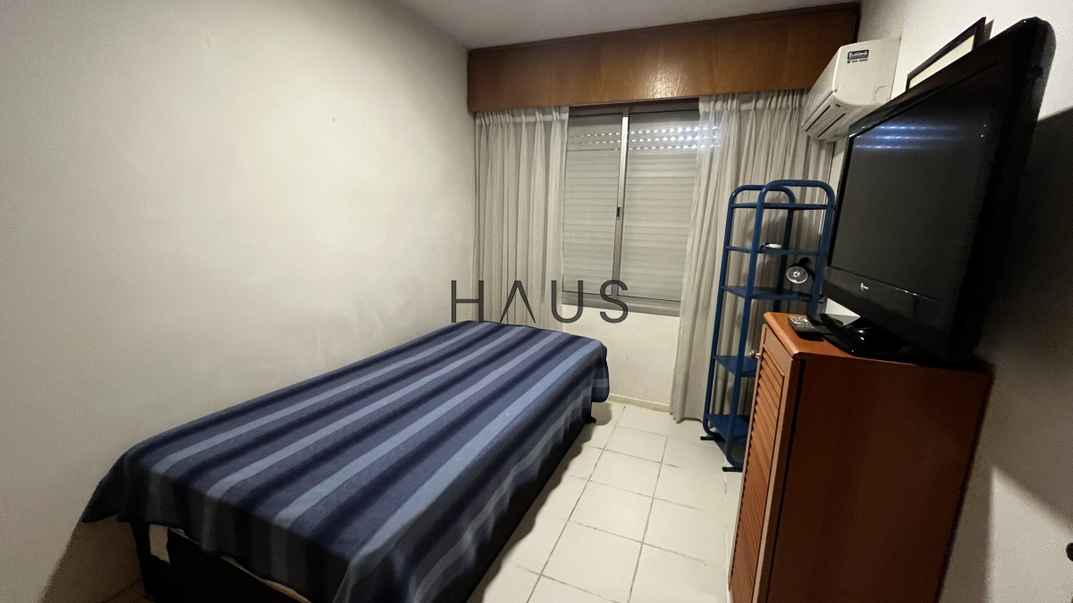 Apartamento ID.215 - Penthouse de  3 dormitorios a pasos de playa mansa 