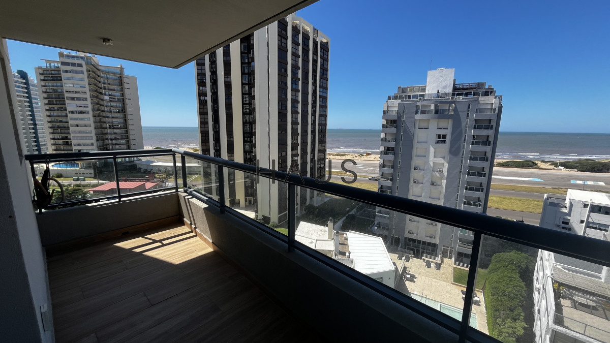 Apartamento ID.385 - Apartamento en venta con vistas a playa brava 