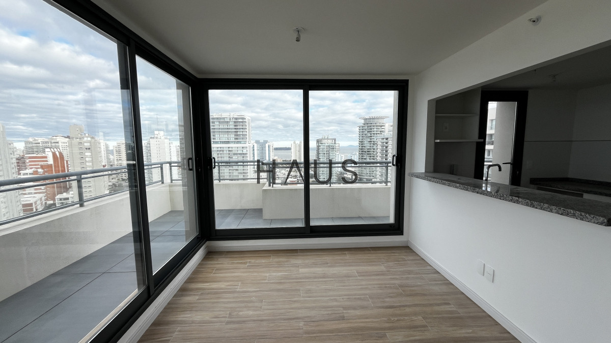 Apartamento ID.9 - Penthouse a estrenar en Torre Gauguin – Punta del Este