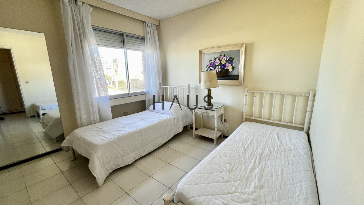 Apartamento ID.122 - Apartamento esquinero frente al mar