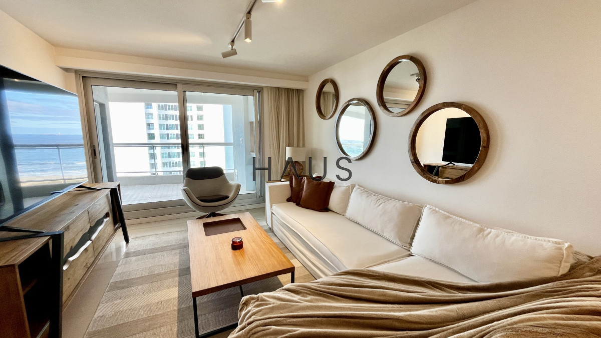 Apartamento ID.8 - Apartamento esquinero en Look Brava – Playa Brava, Punta del Este