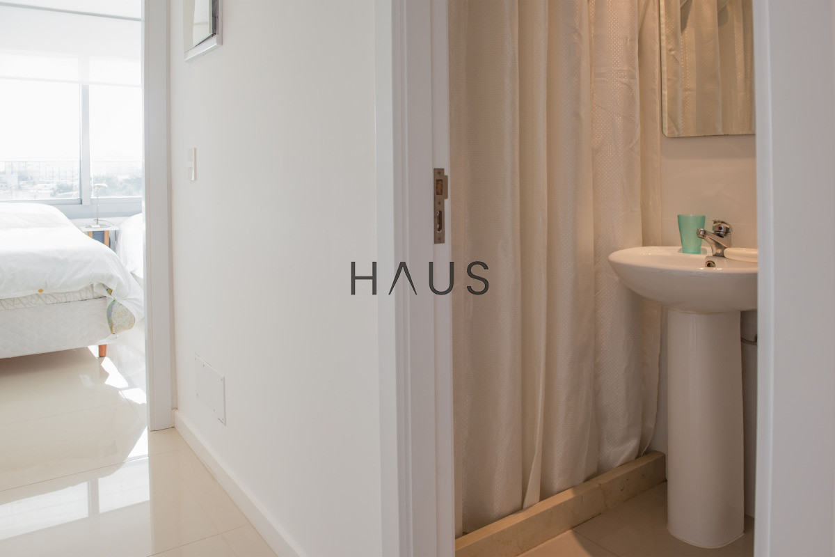 Apartamento ID.217 - Apartamento de 3 dormitorios en Playa Brava - A 150 metros del mar