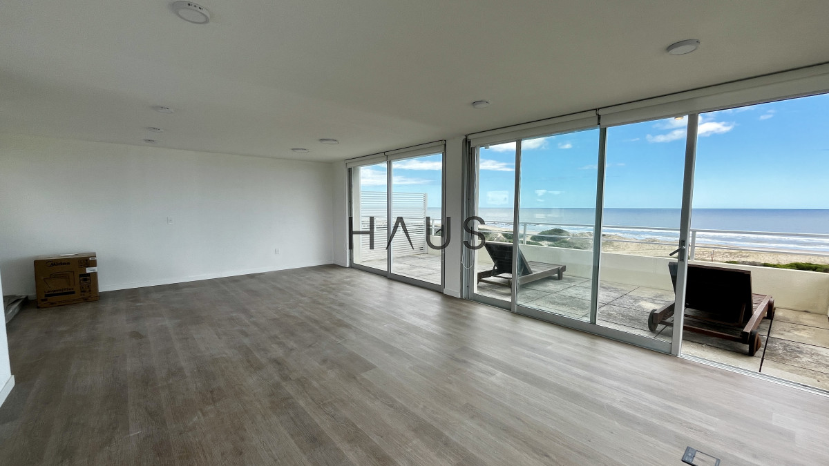 Apartamento ID.278 - Penthouse frente al mar - Playa Brava