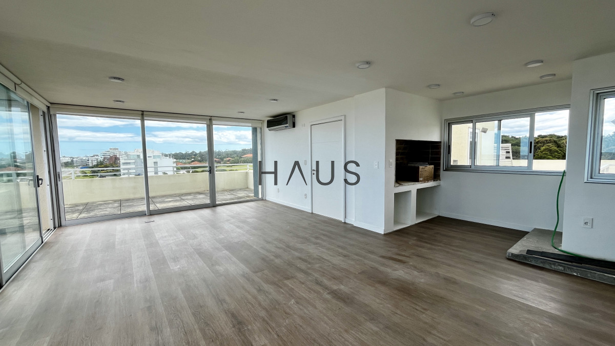 Apartamento ID.278 - Penthouse frente al mar - Playa Brava