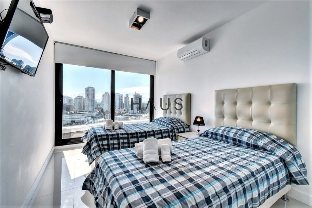 Apartamento ID.21 - Apartamento de 2 dormitorios a pasos de Playa Brava y Playa Mansa