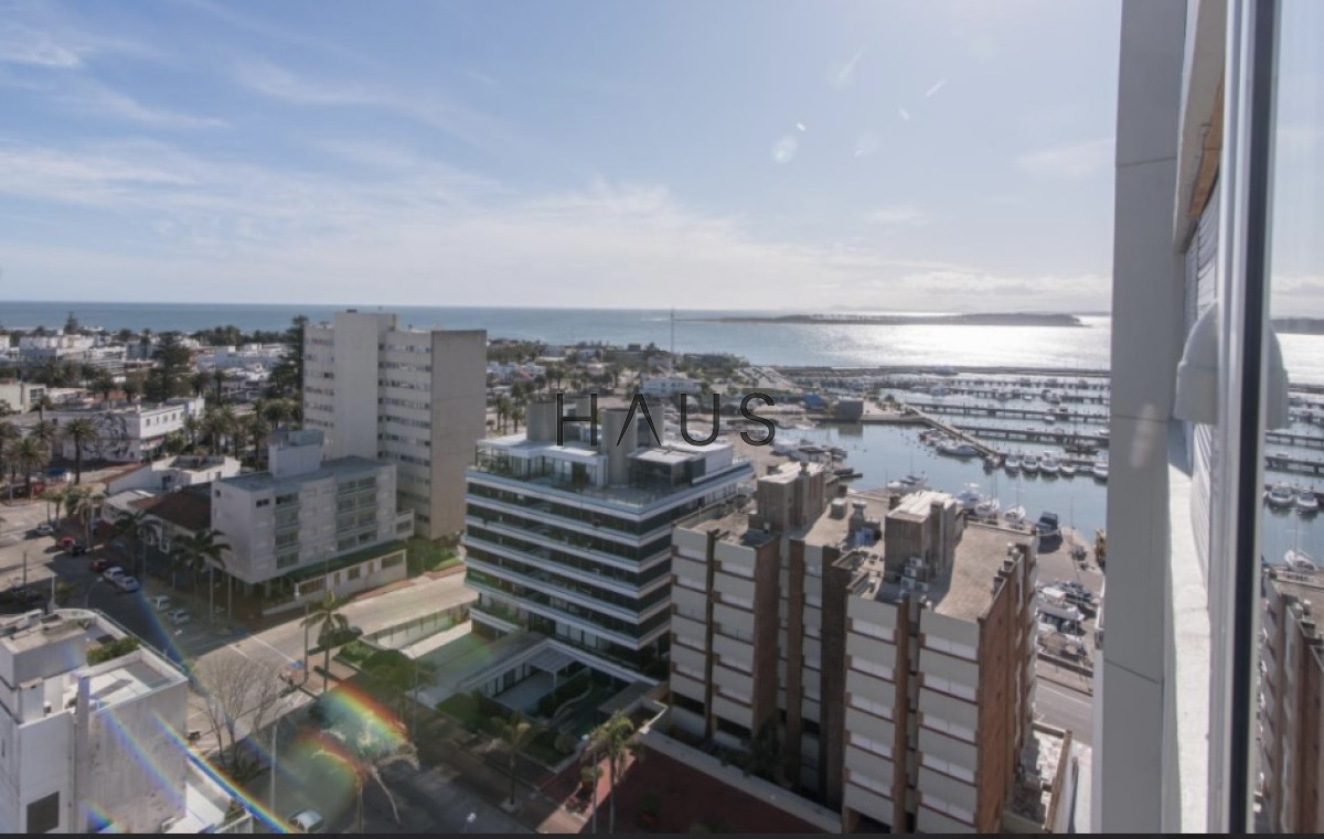 Apartamento ID.165 - Apartamento en Venta - Península, Punta del Este