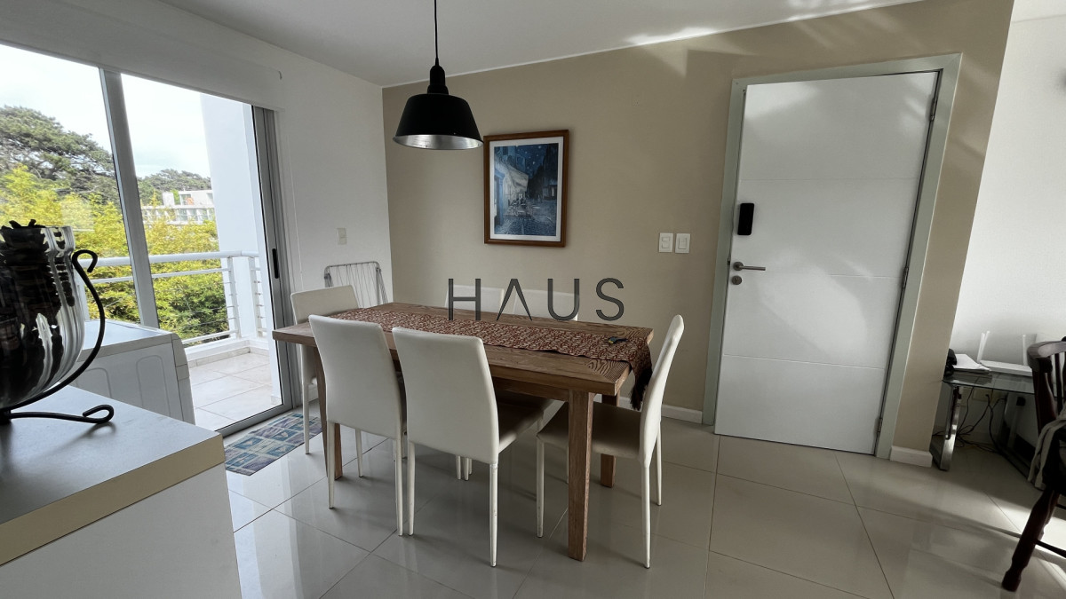 Apartamento ID.255 - Moderno apartamento con terraza y parrillero en alquiler de temporada