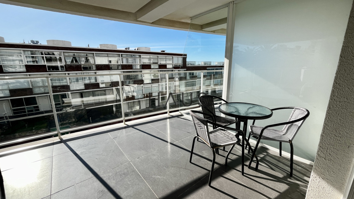 Apartamento ID.12 - 1 dormitorio con cochera en la Península