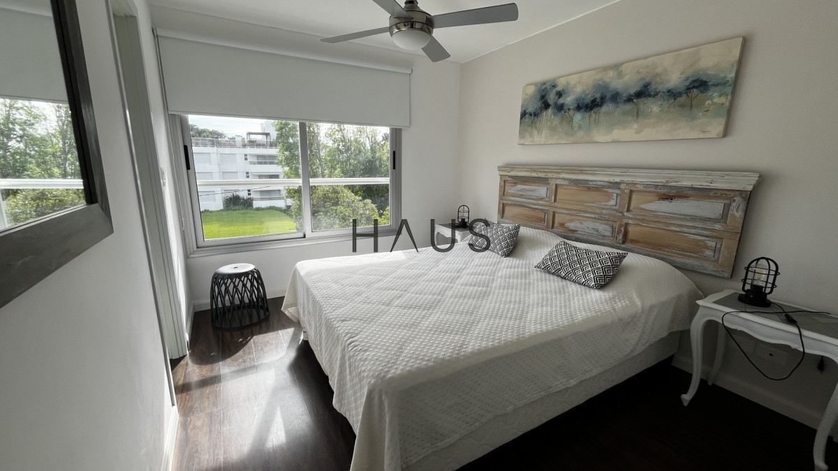 Apartamento ID.255 - Moderno apartamento con terraza y parrillero en alquiler de temporada