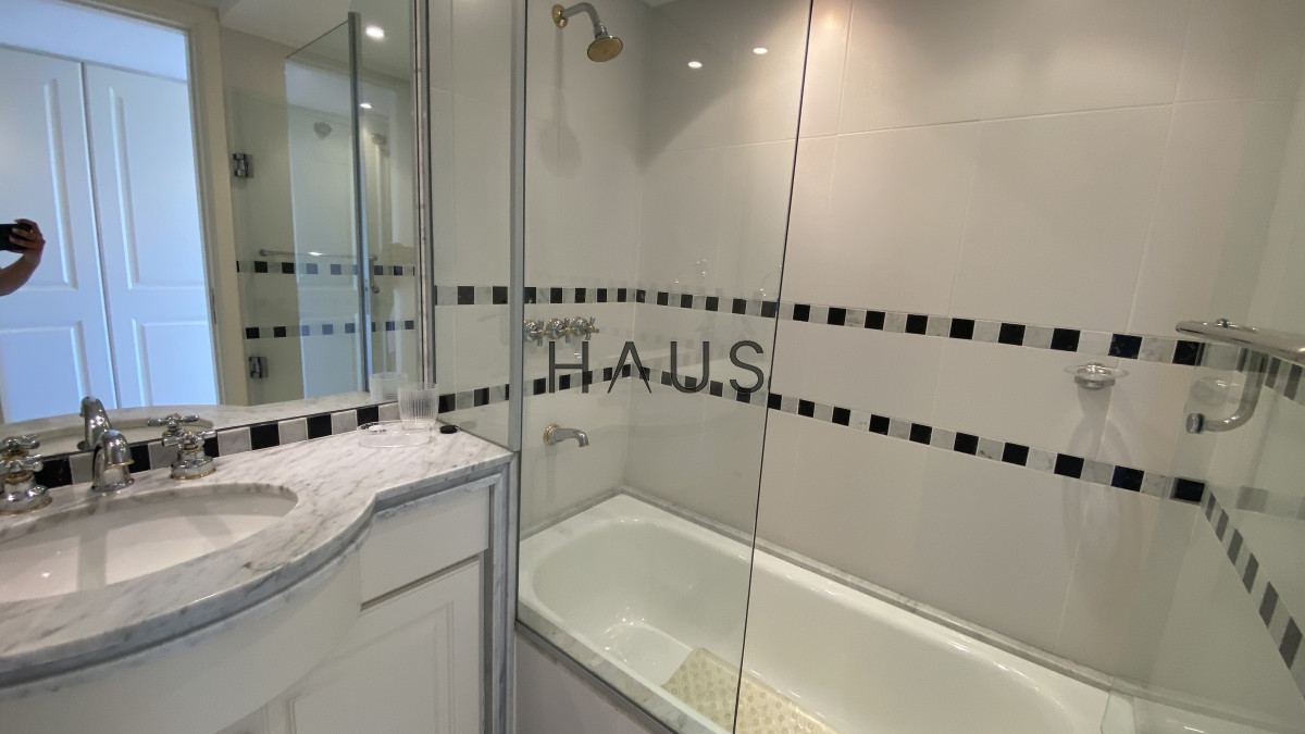 Apartamento ID.279 - Amplio y renovado apartamento frente al mar en Playa Brava