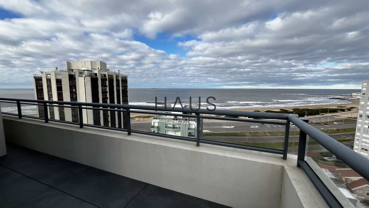 Apartamento ID.9 - Penthouse a estrenar en Torre Gauguin – Punta del Este