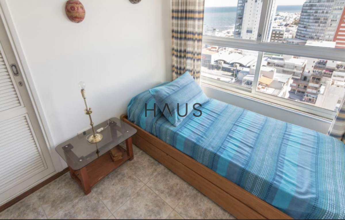 Apartamento ID.165 - Apartamento en Venta - Península, Punta del Este