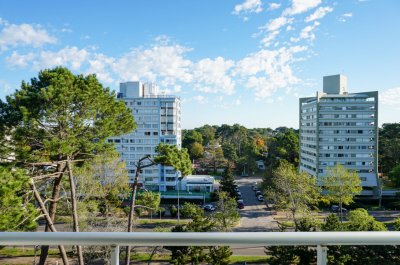 1 dormitorio + 2 baños en Greenlife  Parada 12, Av. Roosevelt