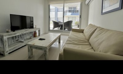 Apartamento de 1 Dormitorio en la Península – ¡Tu lugar en Punta del Este!