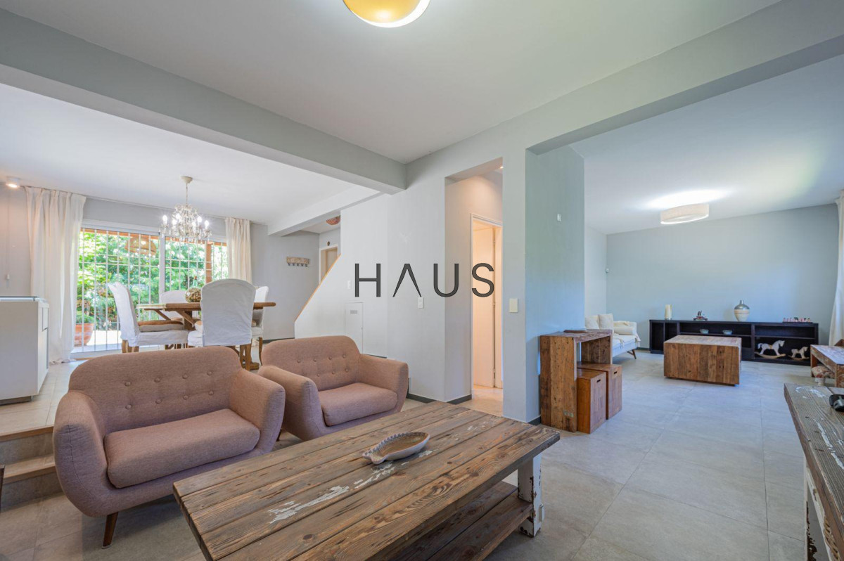 Casa ID.979 - Casa en venta - Parada 29 de Playa Brava