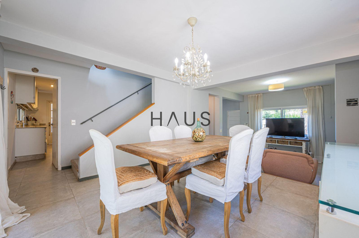 Casa ID.979 - Casa en venta - Parada 29 de Playa Brava