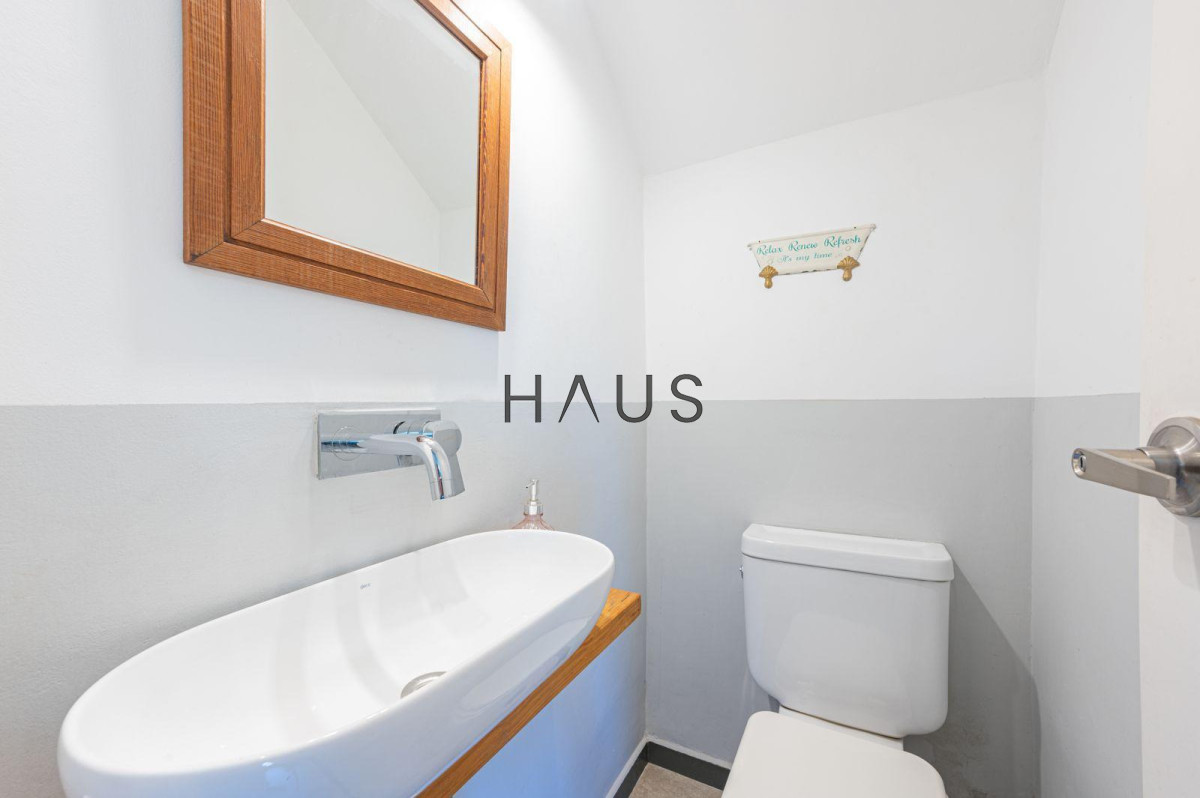 Casa ID.979 - Casa en venta - Parada 29 de Playa Brava