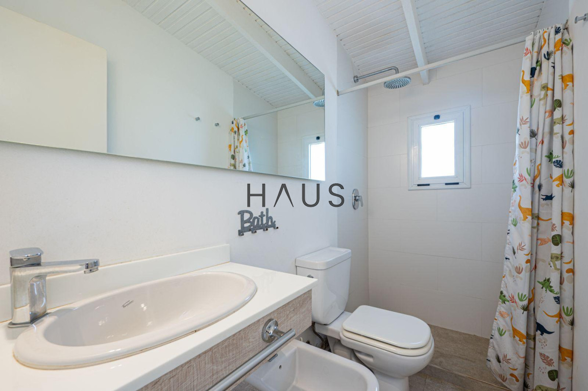 Casa ID.979 - Casa en venta - Parada 29 de Playa Brava
