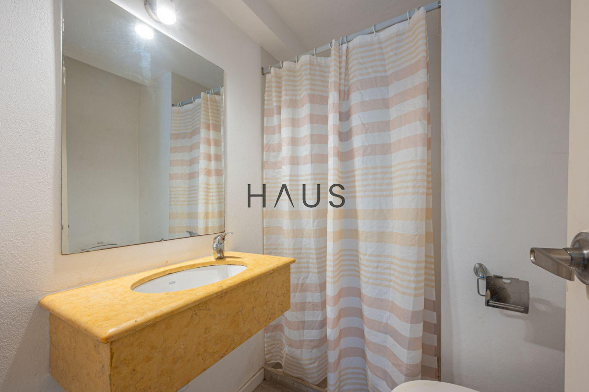 Casa ID.979 - Casa en venta - Parada 29 de Playa Brava