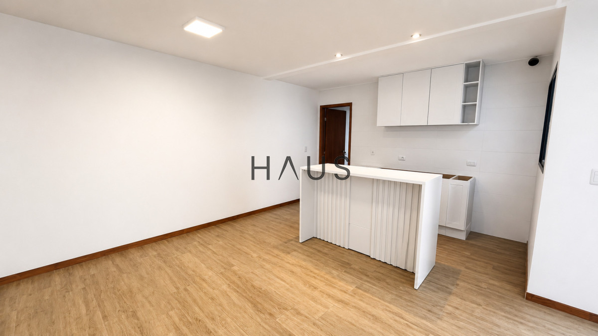 Casa ID.774 - CASA EN VENTA EN PARQUE BURNETT, PUNTA DEL ESTE