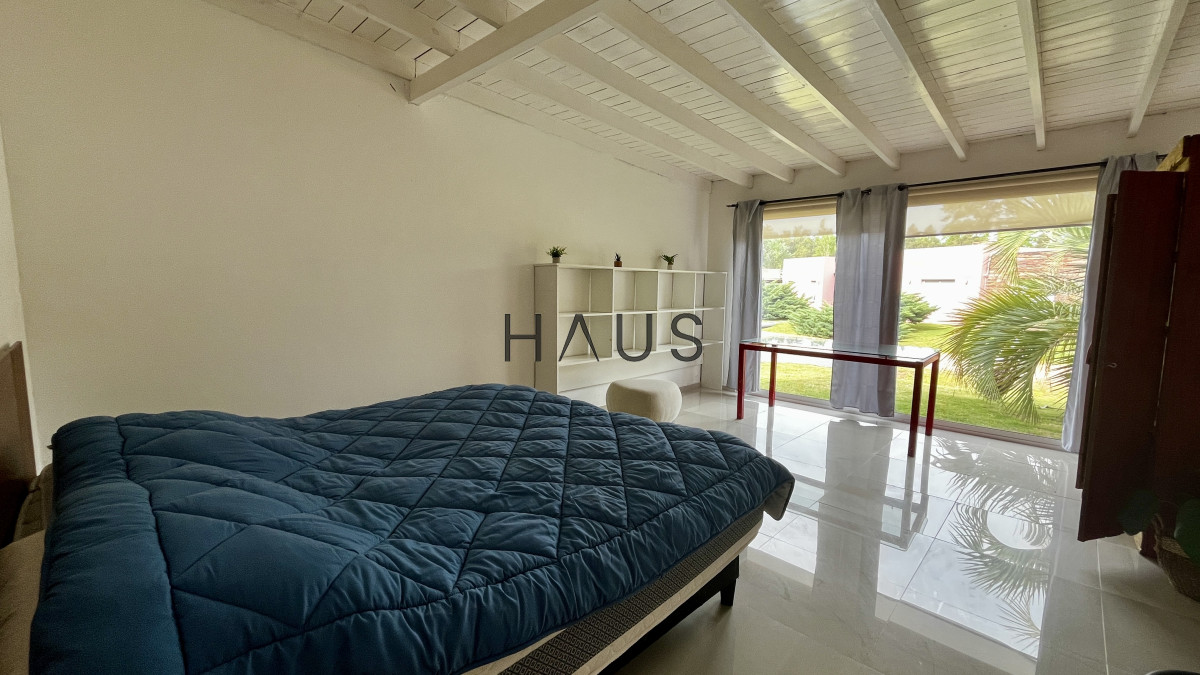 Casa ID.158 - Propiedad moderna y cómoda en entorno natural