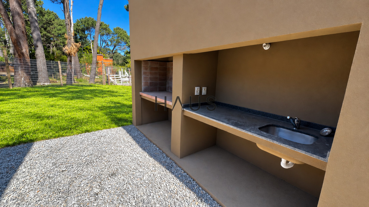Casa ID.663 - CASA EN VENTA EN CONSTRUCCIÓN DENTRO DE PARQUE BURNETT PUNTA DEL ESTE