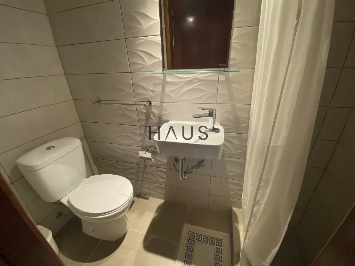 Casa ID.7 - Cómodos ambientes, propiedad ideal para vacacionar.